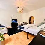 아파트 White Oak Loft *