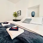 White Oak Loft 아파트